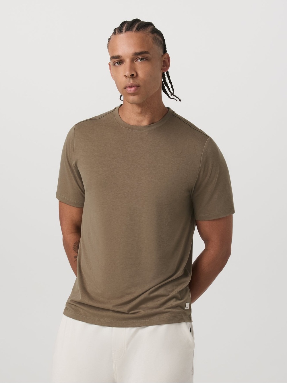 Vuori Current Tech Tee Mens L Olive Heather Strato Performance Gym Travel